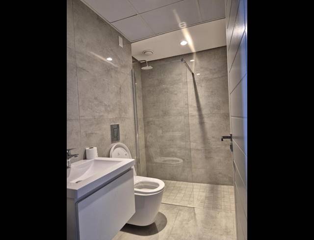 3 BEDROOM APARTMENT FOR SALE IN UMHLANGA RIDGE